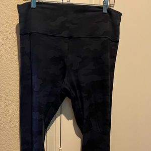 Lululemon Align High Rise pant 25”